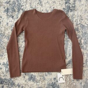 Brown v neck long sleeve top